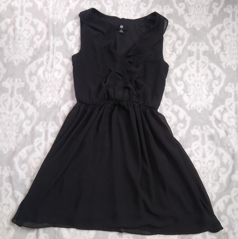 Black Mini Dress (S)